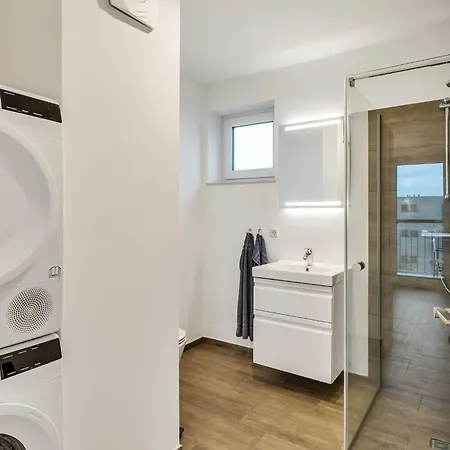 Seezauber By Interhome * Lembruch